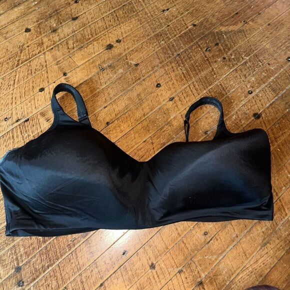 Cacique satiny black 48DDD wireless comfortable bra - Picture 1 of 4